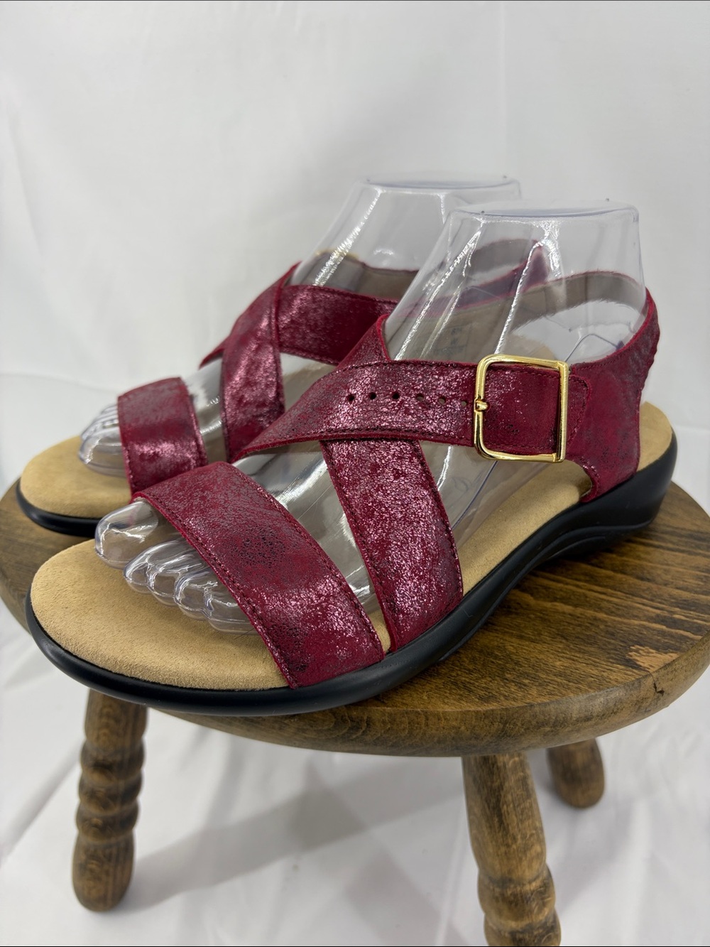 SAS Laguna Cross-Strap Metallic Burgundy Comfort Buckle Sandals, Womens 6.5 W